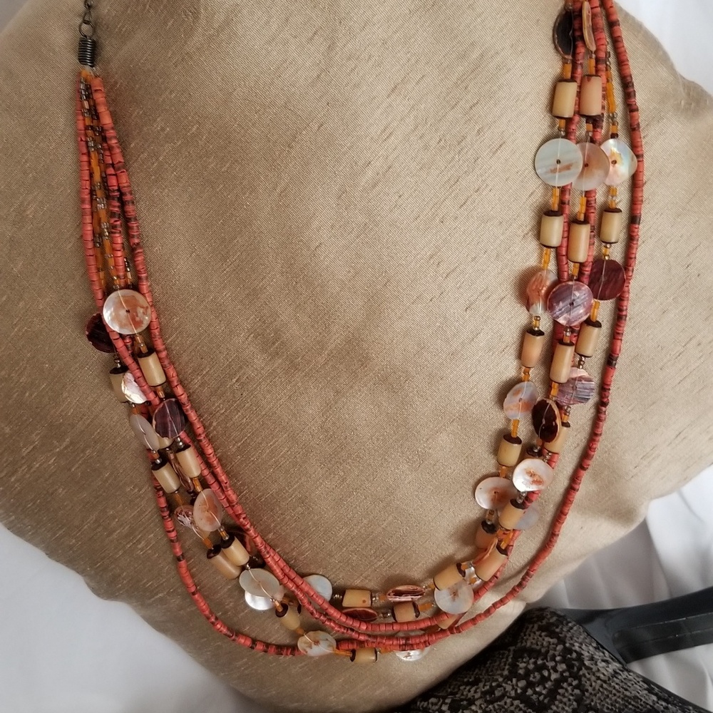 Orange beaded necklace with lobster clasp - Picture 8 of 8